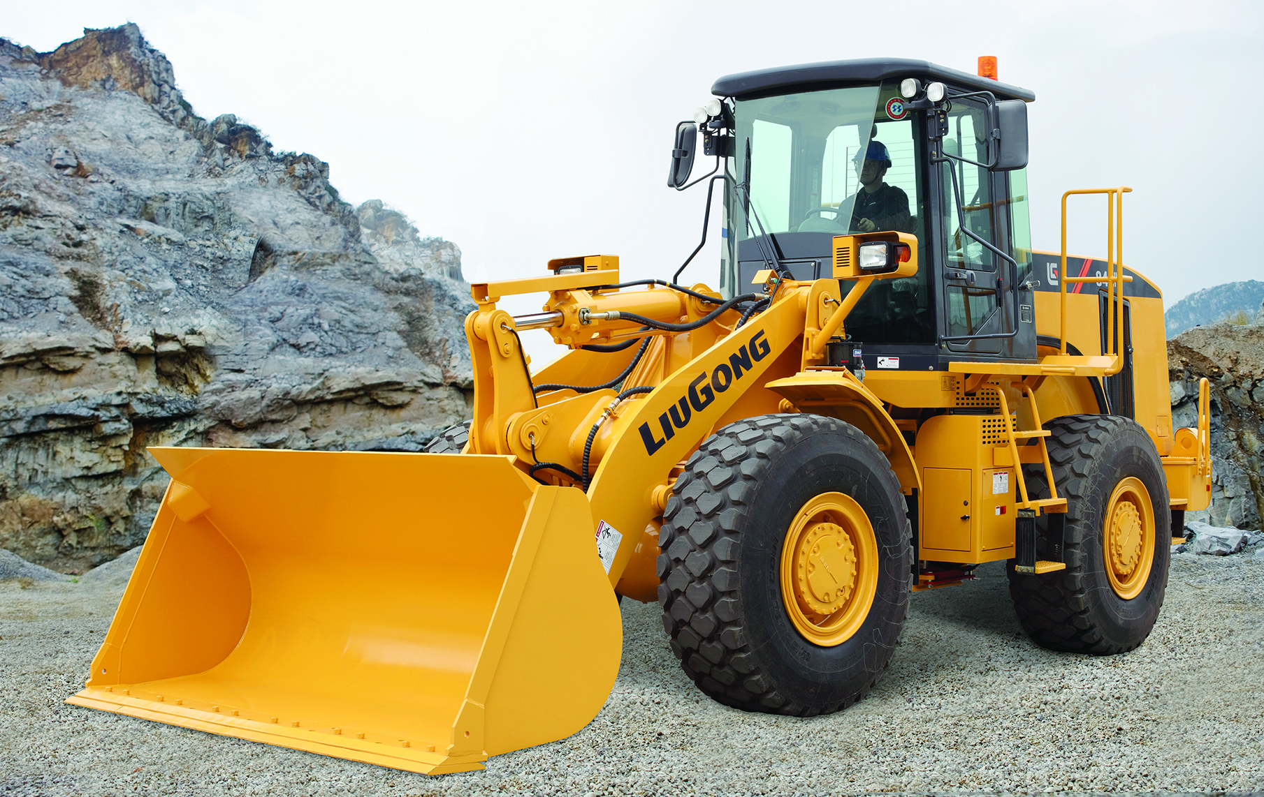 Pá carregadeira - Gallomaq Empilhadeiras