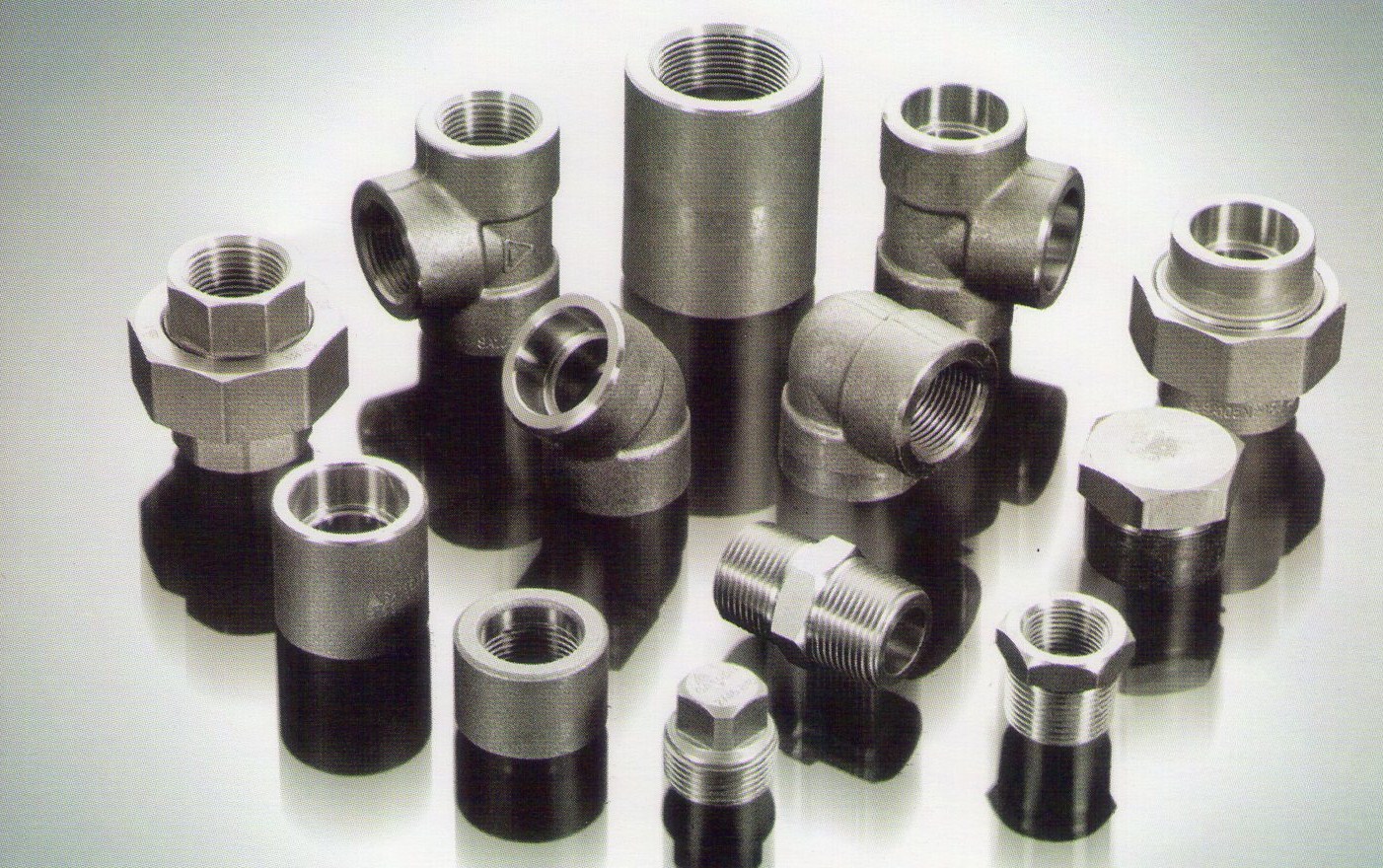 Разница wrought и forging fittings. Welding socket 400 пластик. Нерж. Производство штуцеров. Fittings.