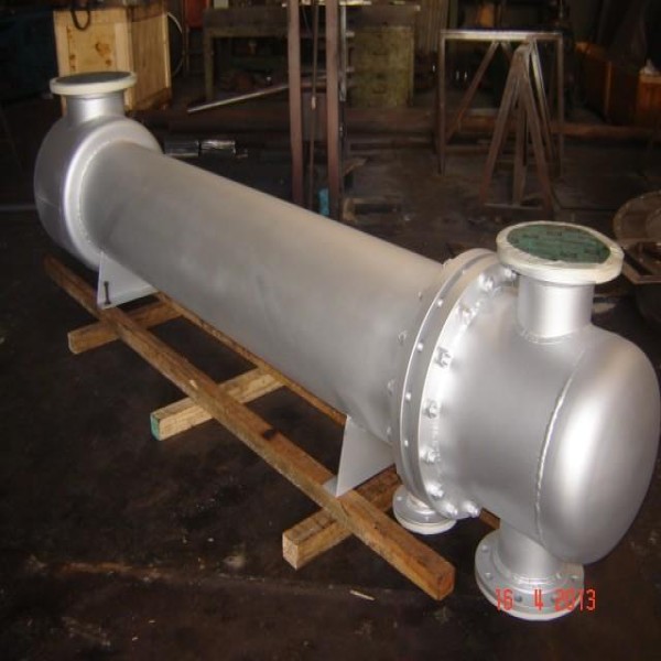 Condensadores e evaporadores para gases em geral