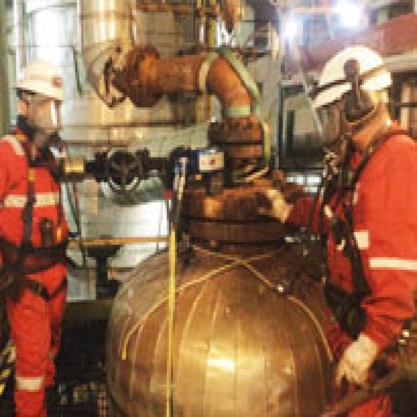 Limpeza química em trocador de calor