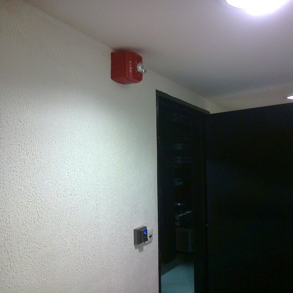 Projeto de sistema de alarme de incêndio