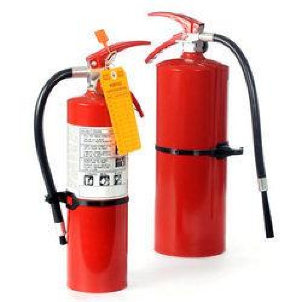Manutenção de equipamento contra incêndio