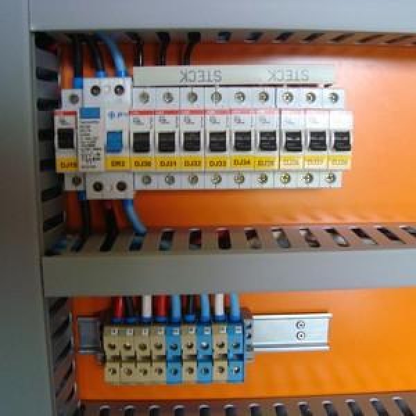 quadros de comando para maquinas operatrizes