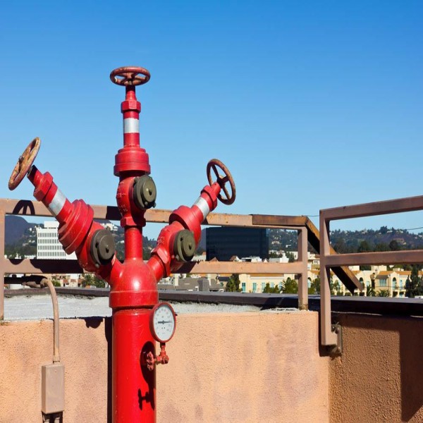 Sistemas de hidrantes prediais para combate a incêndio