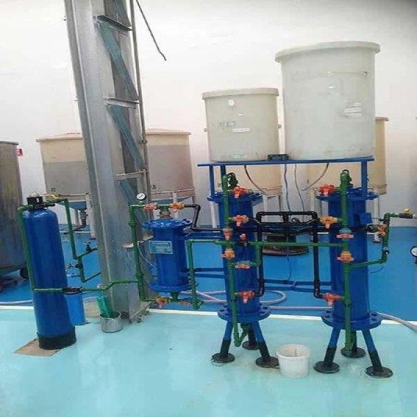 Desmineralizador de água portátil