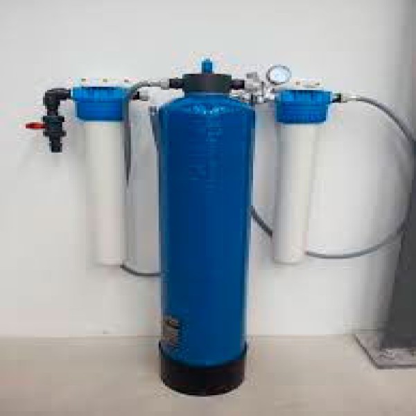 Desmineralizador de água portátil