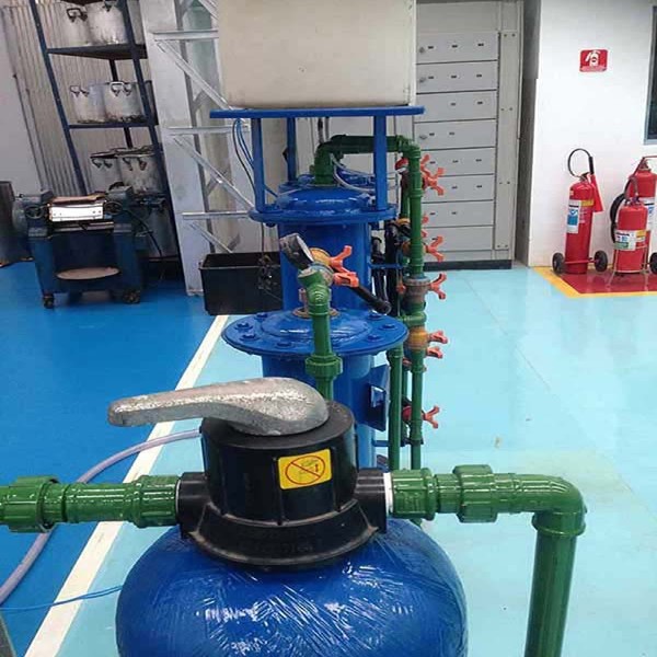 Desmineralizador de água portátil