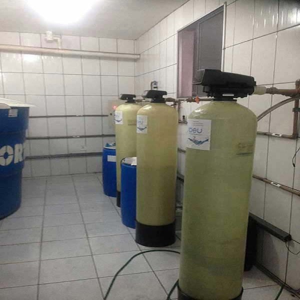 Desmineralizador de água portátil