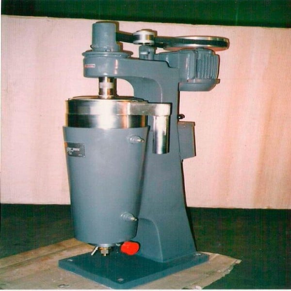 Centrífuga de Rotor Tubular