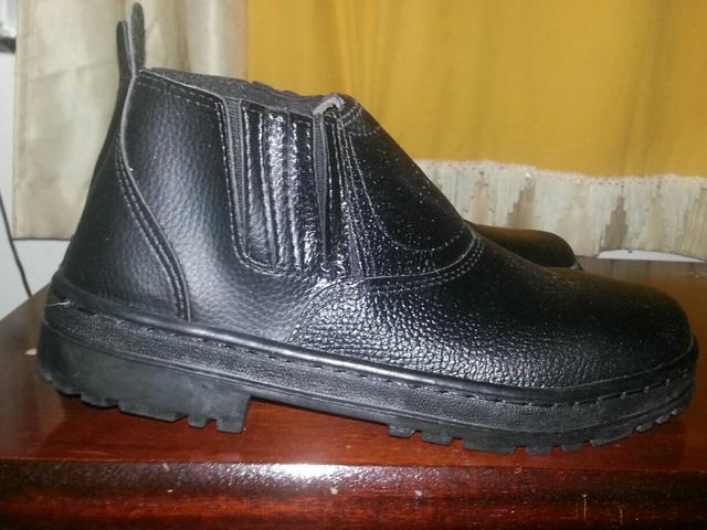 bota de segurança masculina com ca