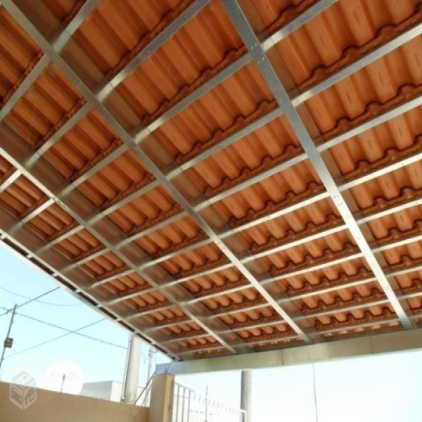 Estruturas metálicas para telhados de casas