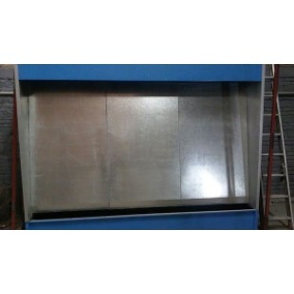 Cabine de pintura com cortina de água