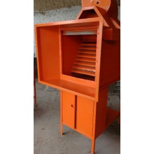 Cabine de pintura com cortina de água