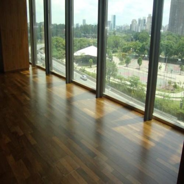 Raspagem de piso de bambu