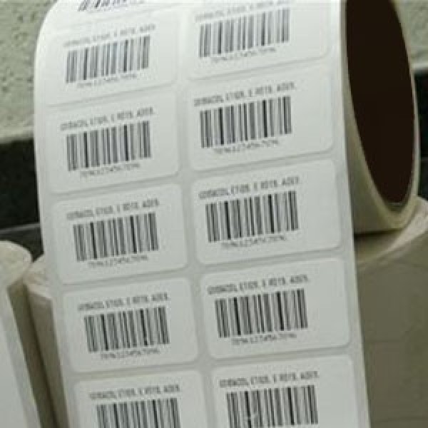 Etiquetas em branco
