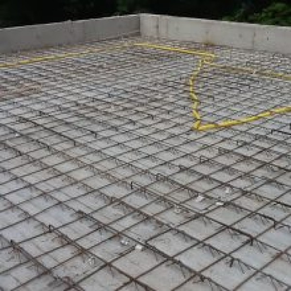 Painel duplo para cortina de contenção