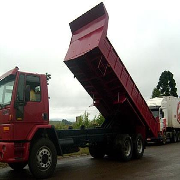 Fabricante de cocho para caçambas