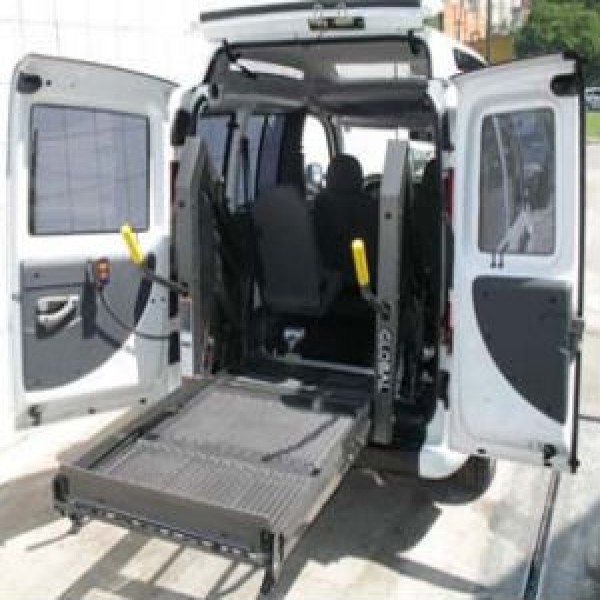 Plataforma elevatória cargas veiculares para vans