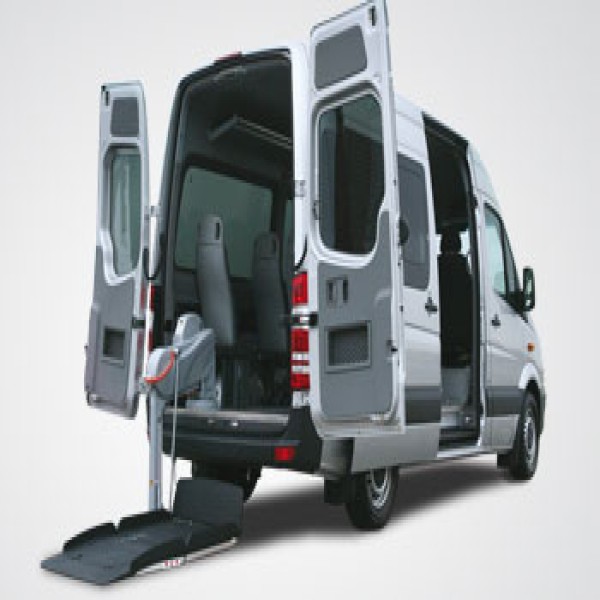 Plataforma elevatória cargas veiculares para vans