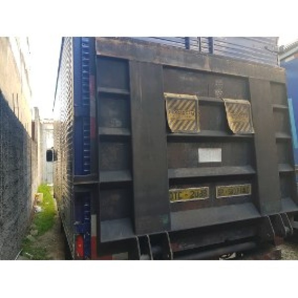 Plataforma elevatória cargas veiculares