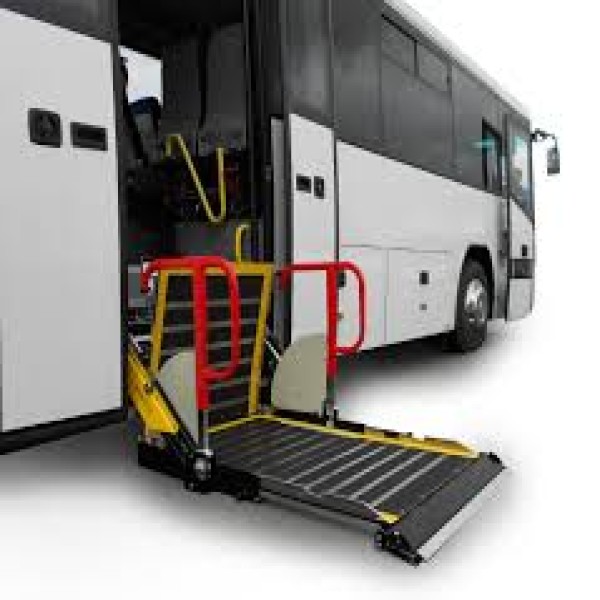 Plataforma elevatória de acessibilidade para vans