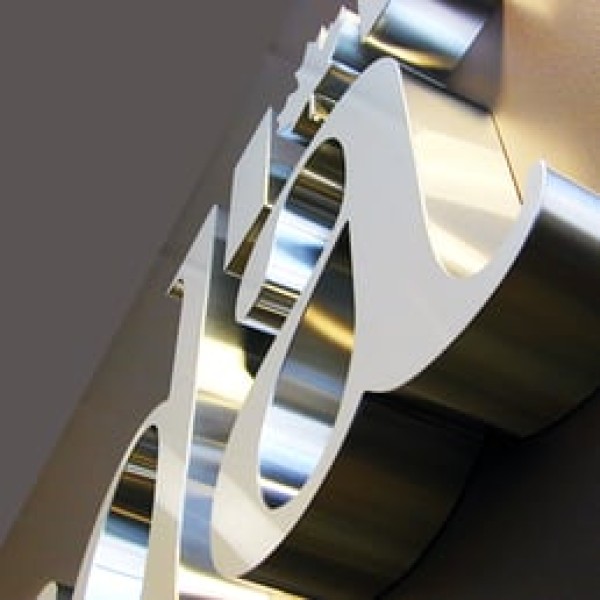 Máquina de cortar MDF