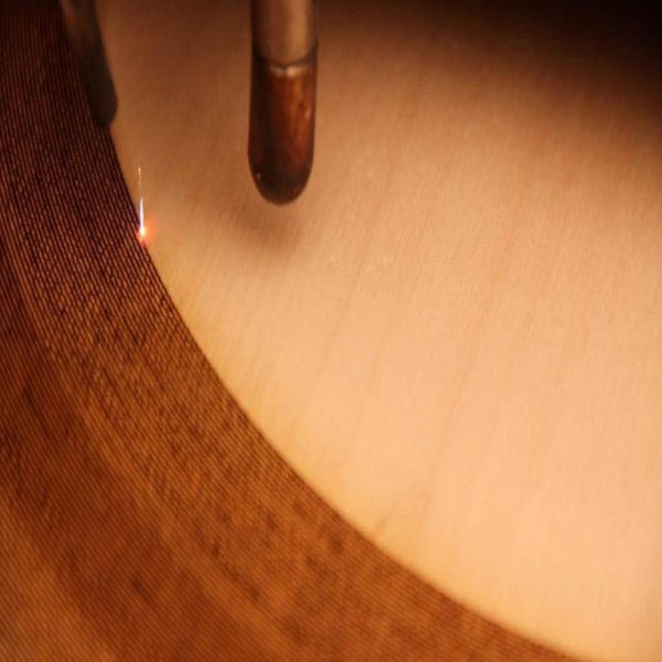 Máquina de corte a laser CNC