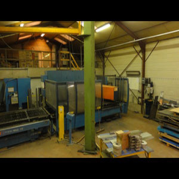 Máquina de corte a laser para metal