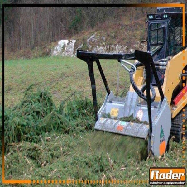Triturador florestal 11