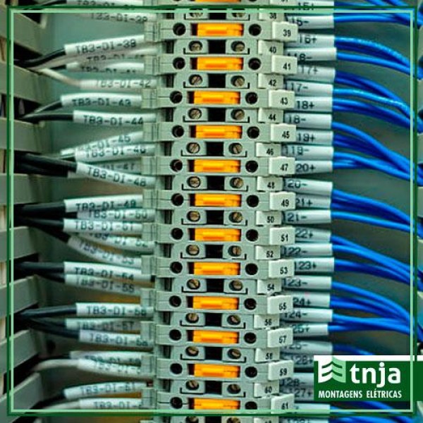 Montagem de Quadro Elétrico