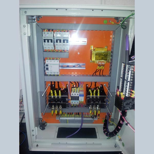 Montagem de Quadro Elétrico