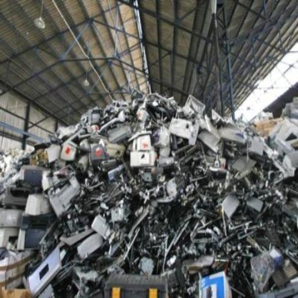  Fábrica de Reciclagem de Eletrônicos