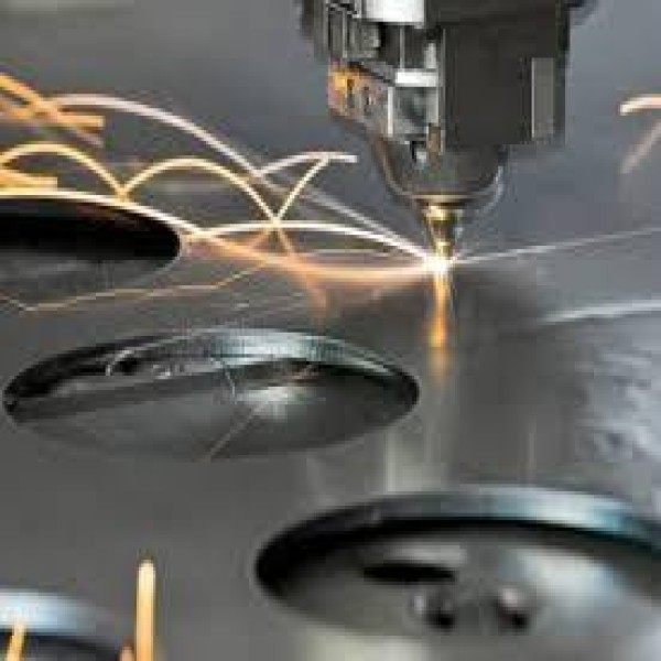Corte a laser aço