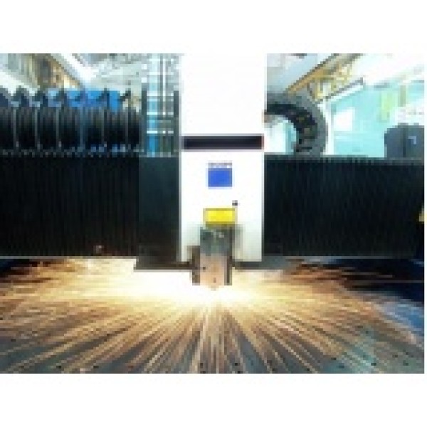 Corte a laser em chapa de aço inox