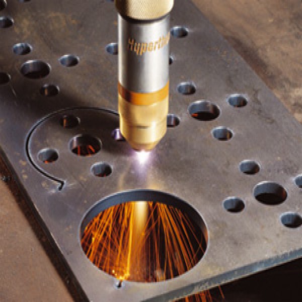 Corte a laser em chapa de metal