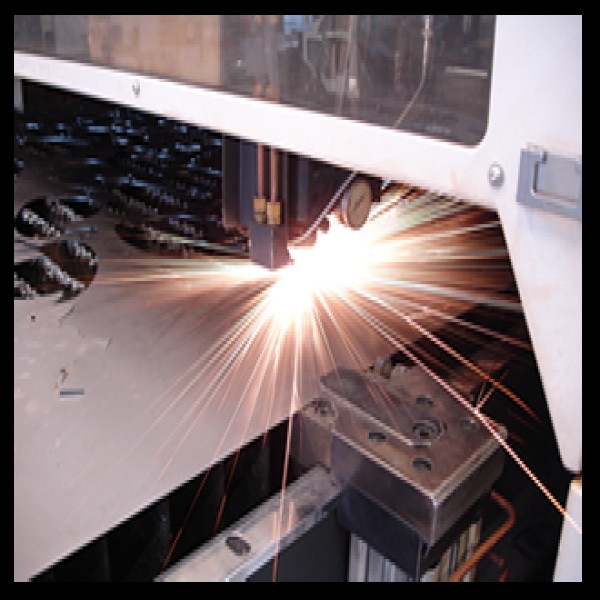 Corte a laser em chapa galvanizada