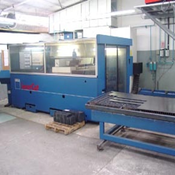 corte a laser ferro
