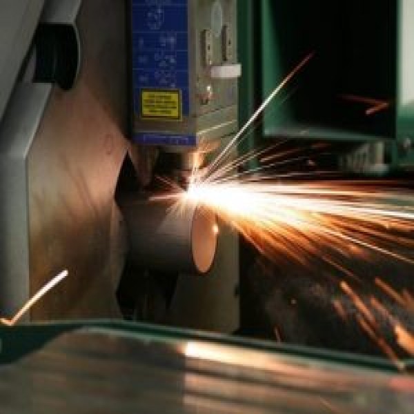 Empresas de corte e gravação a laser