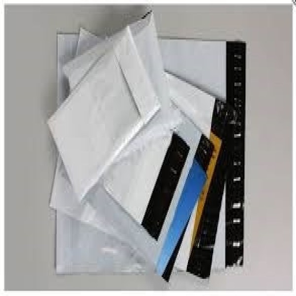 Envelope plástico para correio