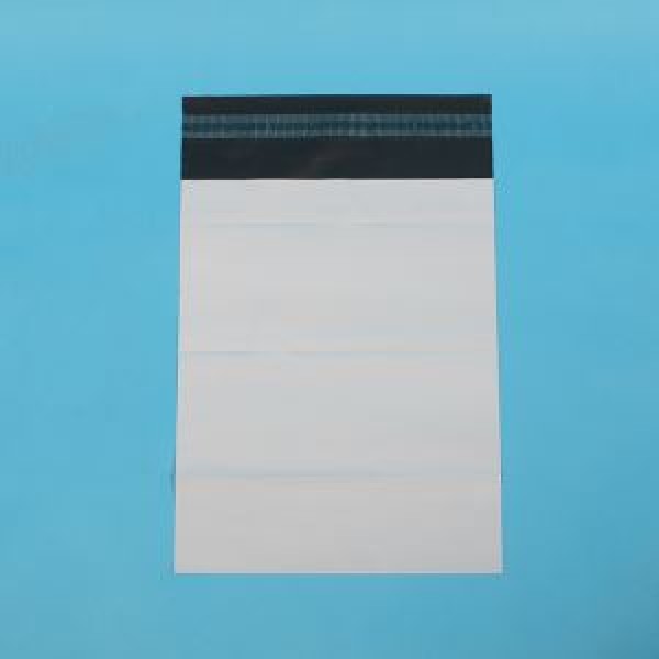 Envelopes plásticos correspondência