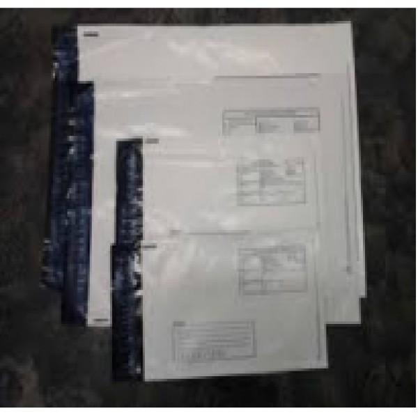 Envelopes plásticos correspondência