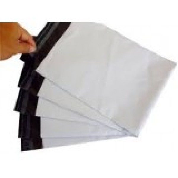 Envelopes plásticos correspondência