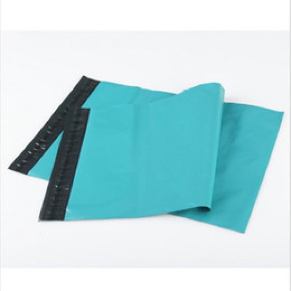 Envelopes plásticos correspondência