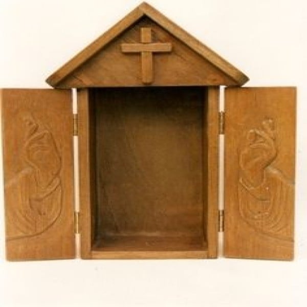Oratório de madeira
