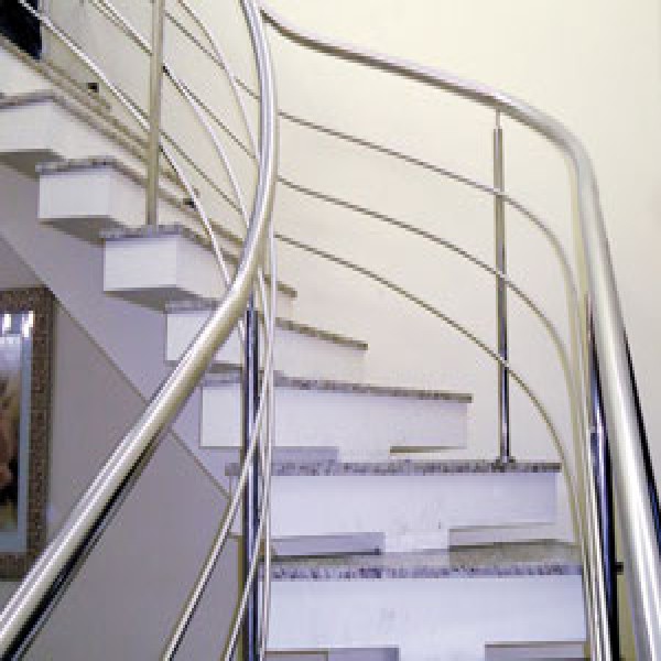 Corrimão de escada em aço inox 
