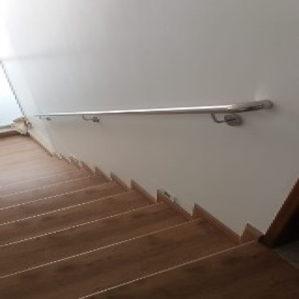 Corrimão de parede em aço inox