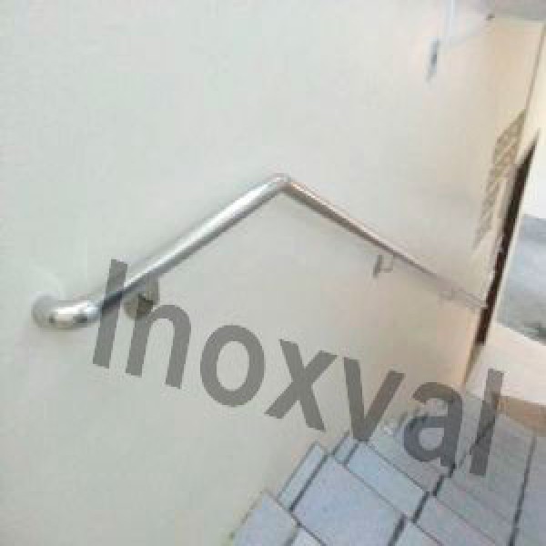 Corrimão de parede em aço inox