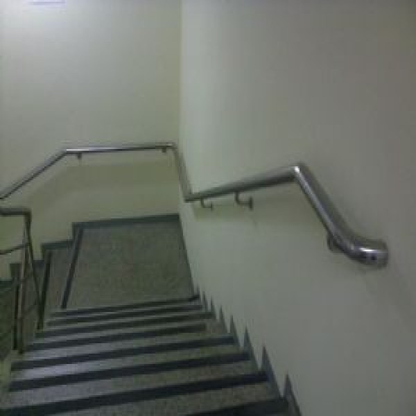 Corrimão de parede em aço inox