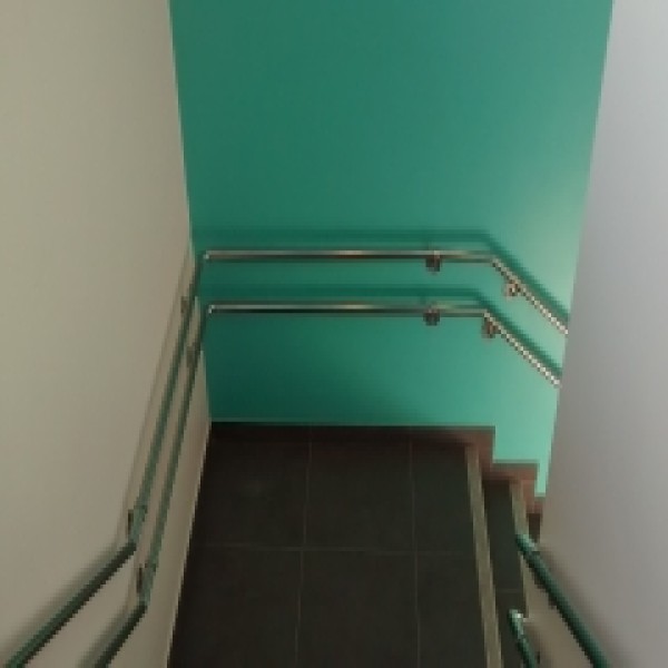 Corrimão duplo de inox