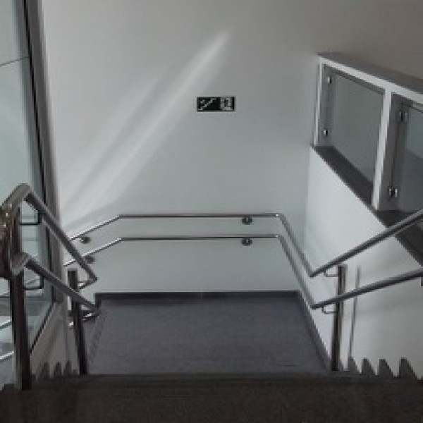 Corrimão inox acessibilidade 